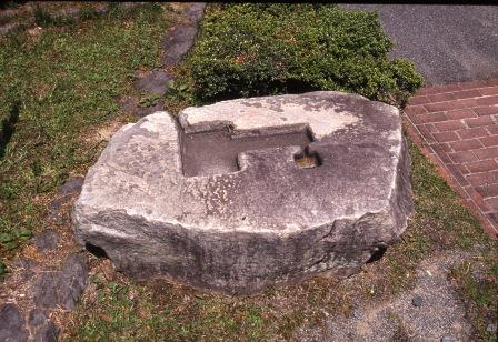 大野城最大の守り 百間石垣と宇美口城門_01